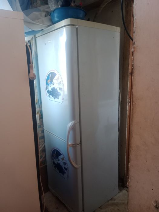 Холодильник  хороший состояние