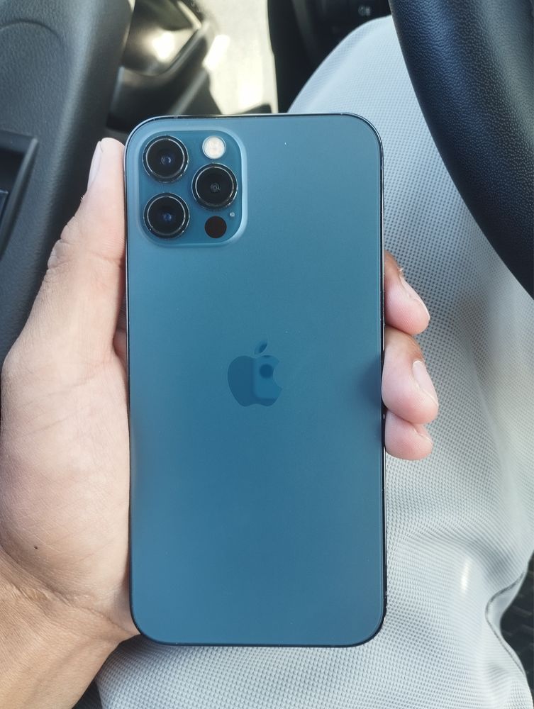 Iphone 12 pro аккумулятор 76%