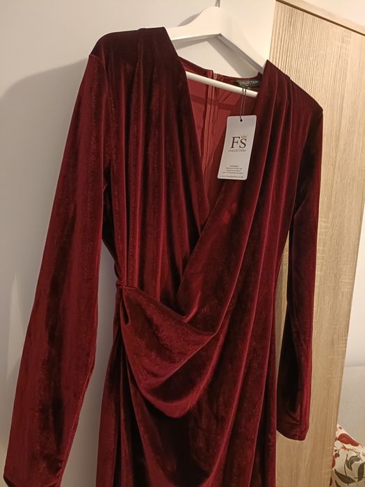 Rochie marimea  L NOUA