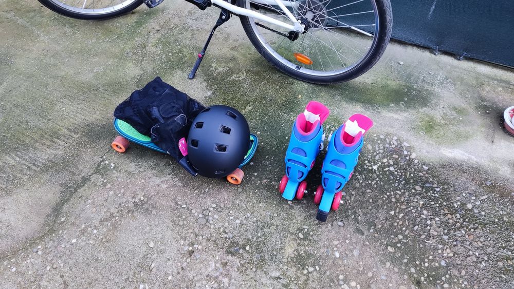 Bicicleta copii Btwin roti 24 inch ca NOUA cadou casca, longboard etc