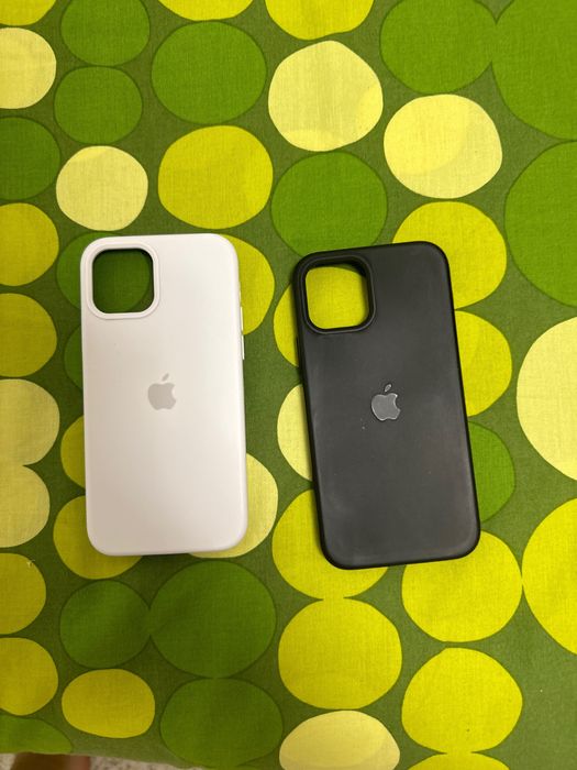 Husa iPhone 12 Pro (albă +neagra)