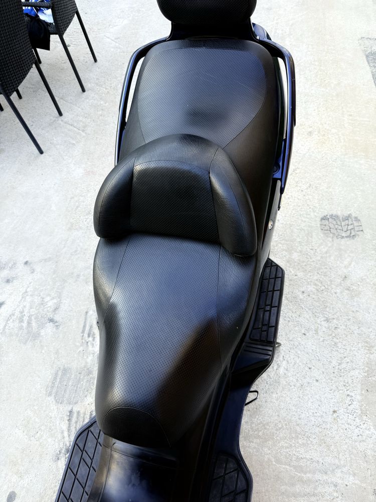 SUZUKI BURGMAN 400  може и бартер за кола