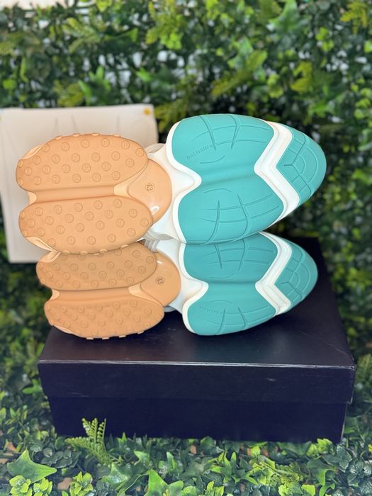 Adidasi/Sneakers Balmain Unicorn white orange