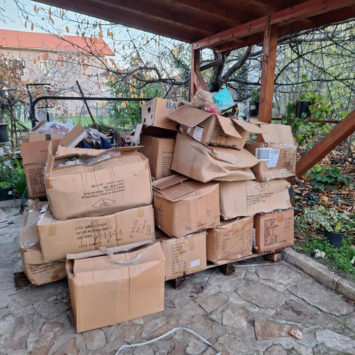 Палет ботуши и пантофи