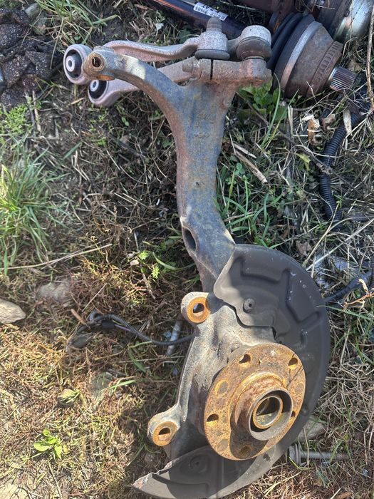 Шенкели Audi A4 Seat Exeo