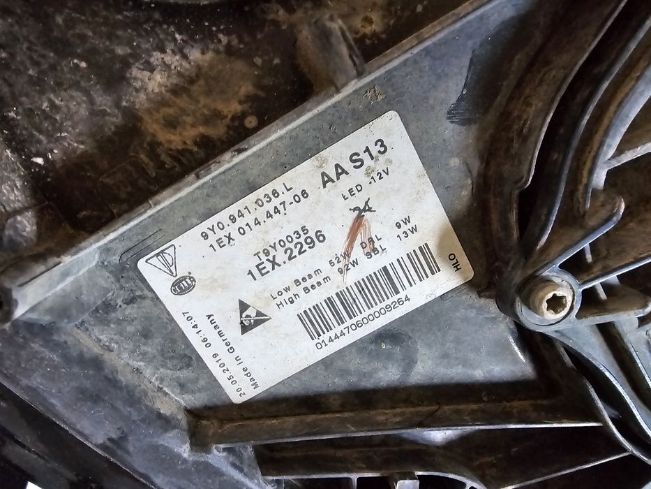 Far dreapta led Porsche Cayenne 9Y 2018- cod 9Y0941036L