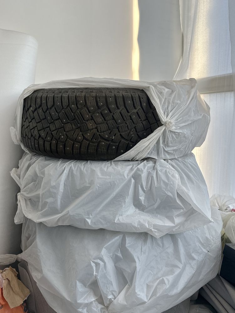 Продам зимние шины б/у