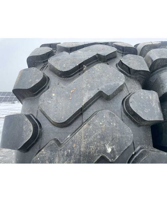 Cauciucuri 29.5-25 Marcher pentru Ursus, Fendt