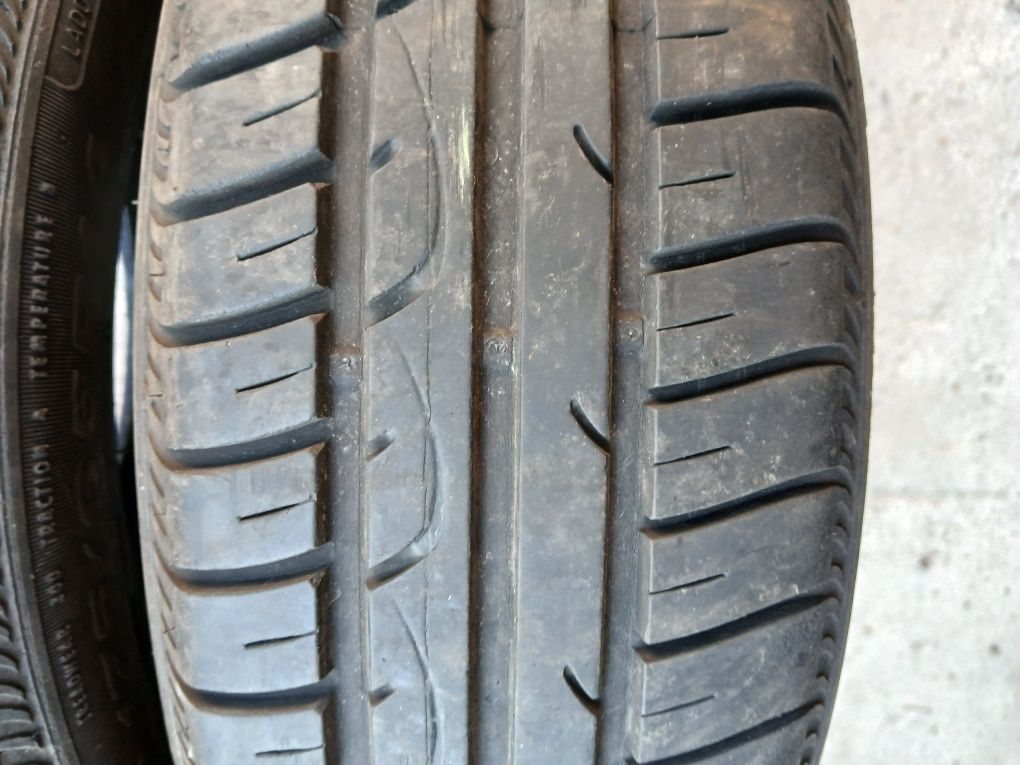 Летни гуми 14цола Fulda 175/65/15-7мм-грайфер