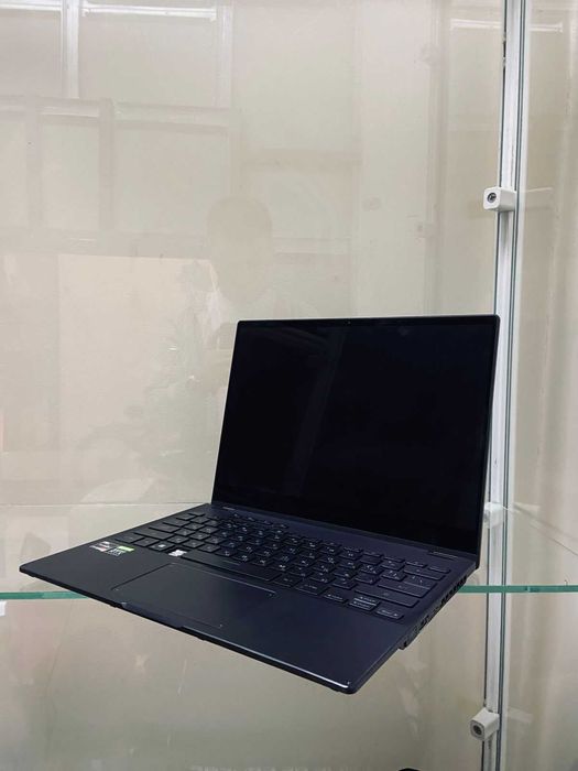 Ноутбук Asus ROG Flow X13 GV301RE,Нет одной клавиши но все работает