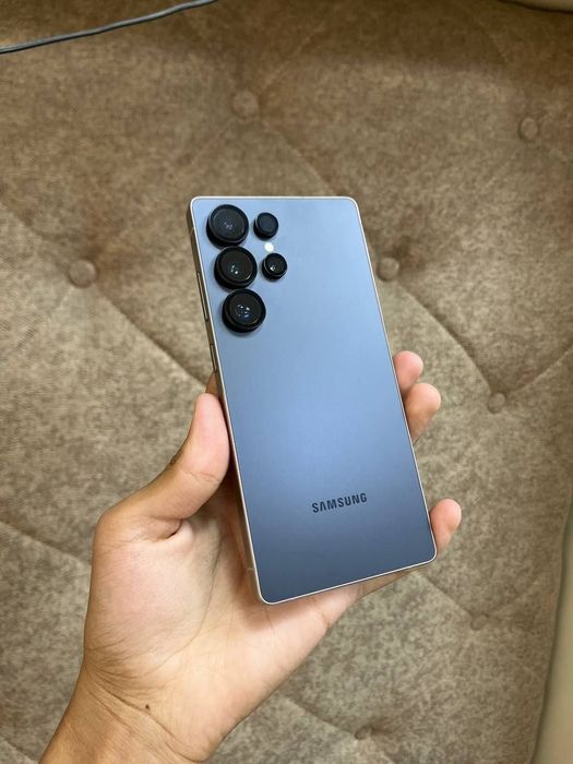 Samsung galaxy s25 ultra 5G 12/256gb Snapdragon 8 elite