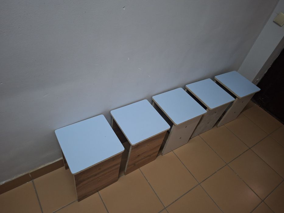 Табуретки кухонные