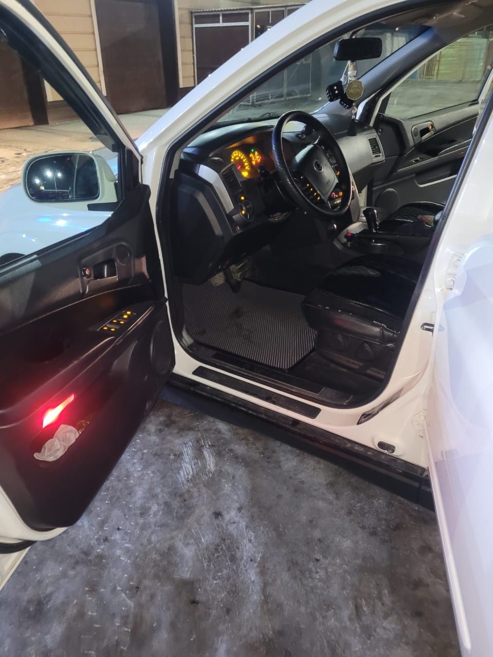Продаётся ssangyong kyron