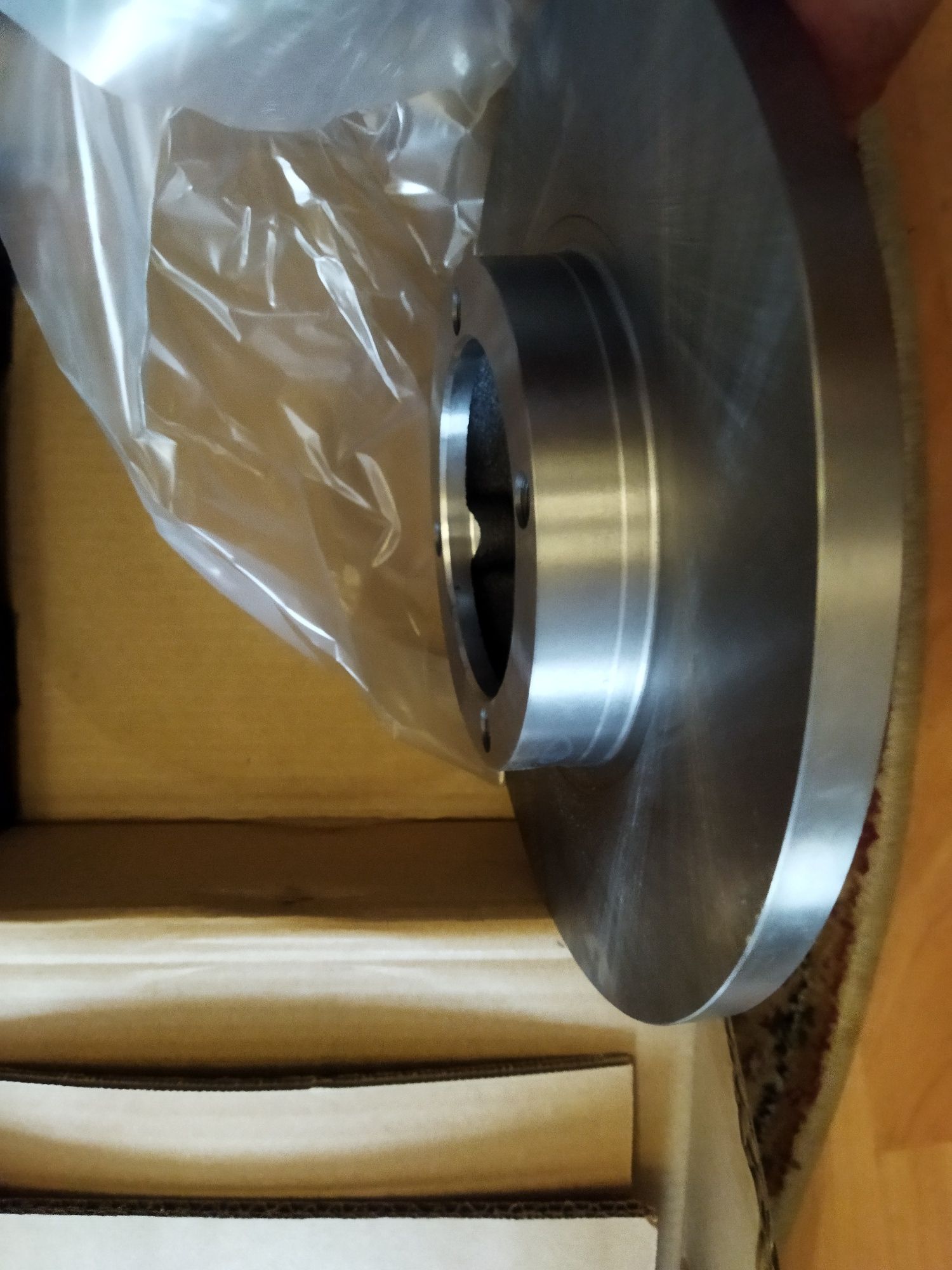 Тормозной диск передний на Матиз