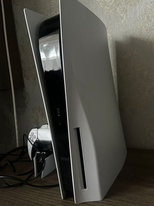 Продаётся PlayStation 5