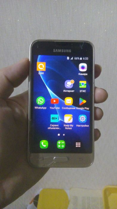 Samsung Galaxy J1. Цена. 8 000 тг. Адрес. р-н. Гульжан. Встреча.