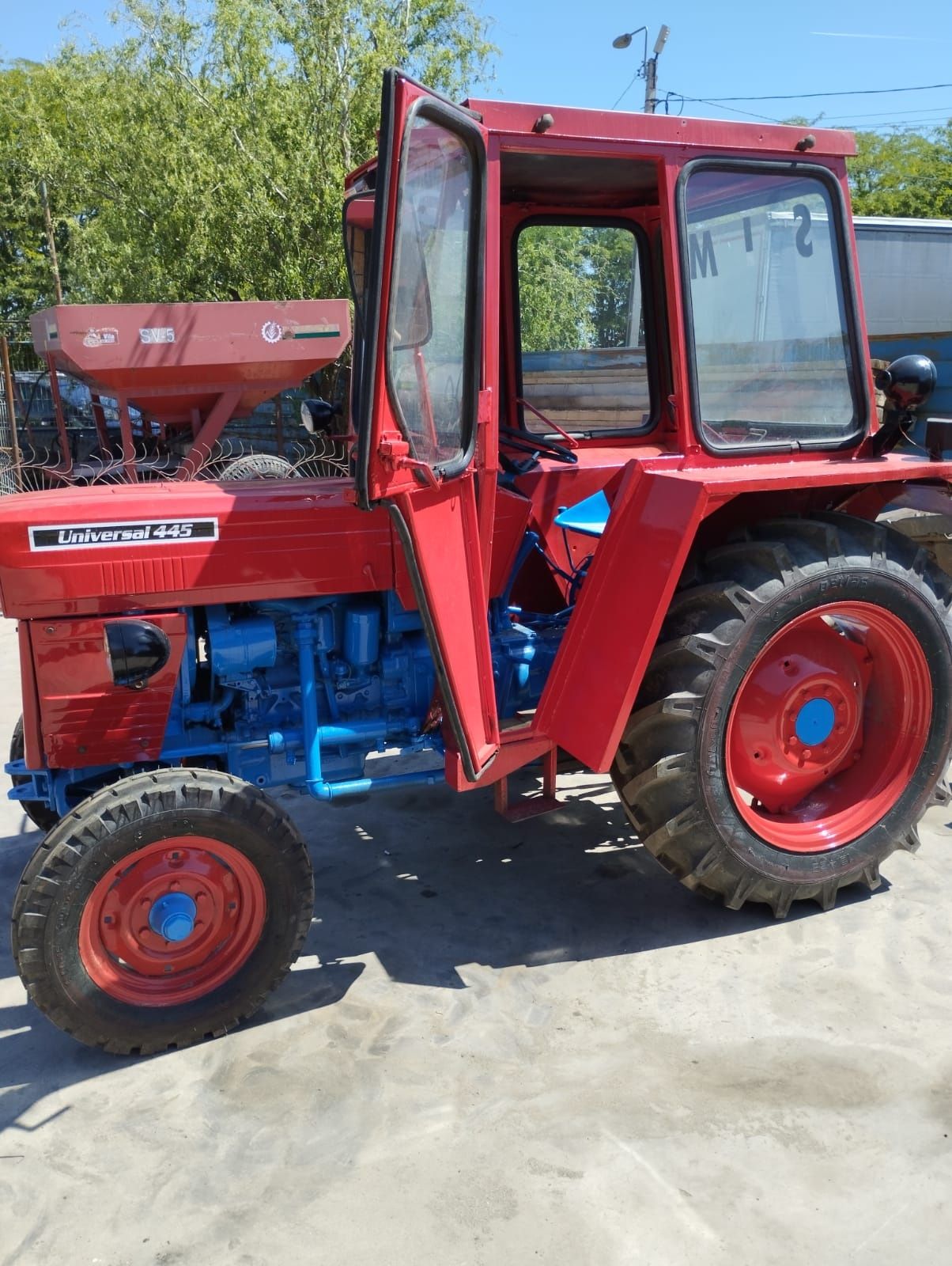 Tractoraș ROMANESC U445