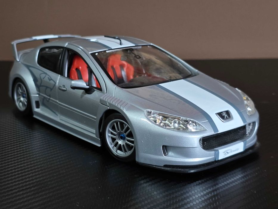 Macheta Auto 1/18 Motor Max Peugeot 407 Silhouette