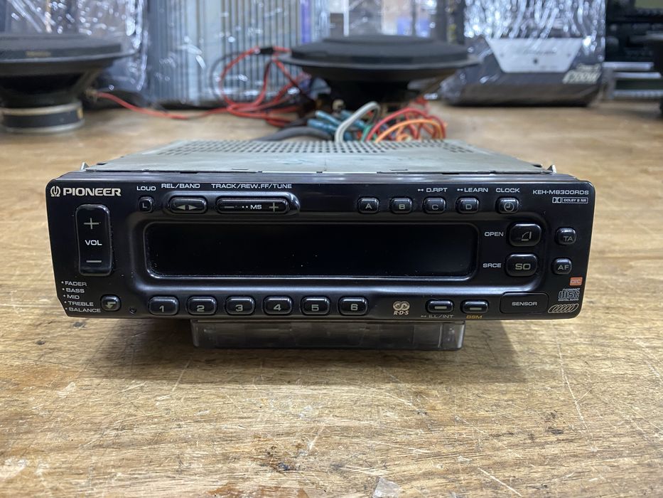 Player auto Pioneer KEH M8300 Rds old school