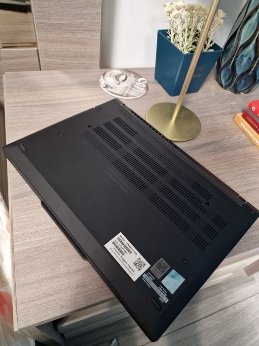 Lenovo ThinkPad T14 Gen 5 Intel Core Ultra 5 Touch 16Gb Ram 10/10!