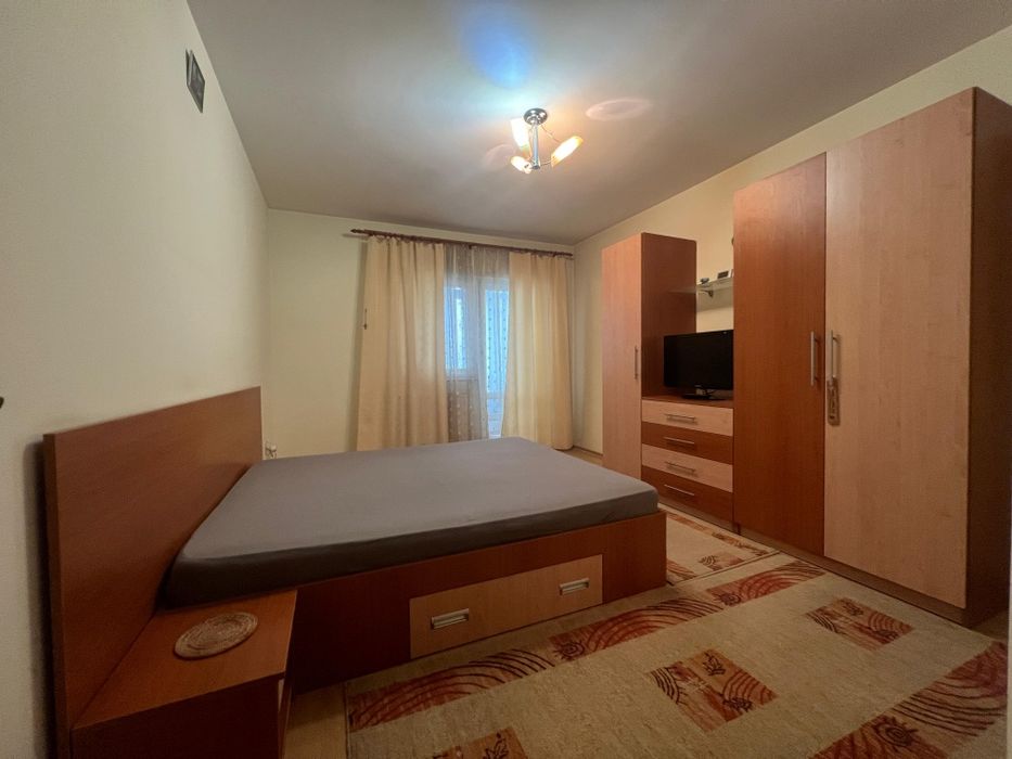 PF inchiriez apartament 3 camere