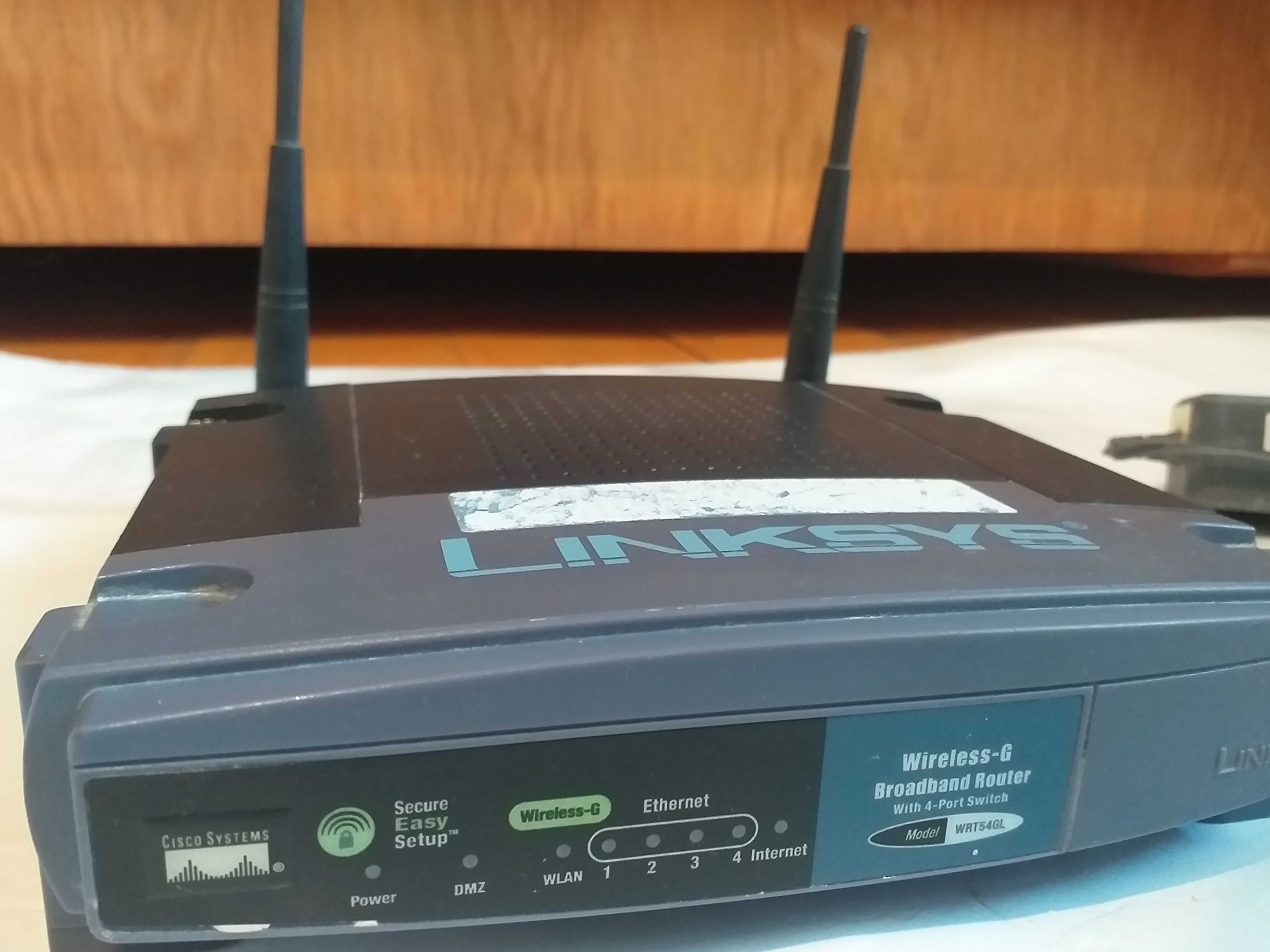 2 Router wireless: Linksys WRT54GL;+ EDIMAX 3G 6200N