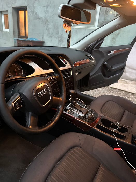 De vânzare Audi a 4 b 8