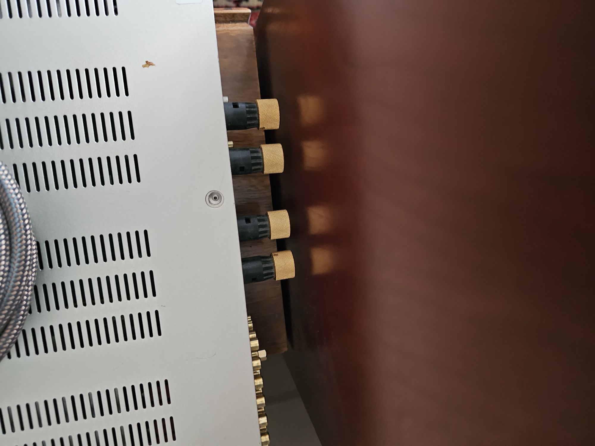 Amplificator integrat Marantz PM17 Rezervat