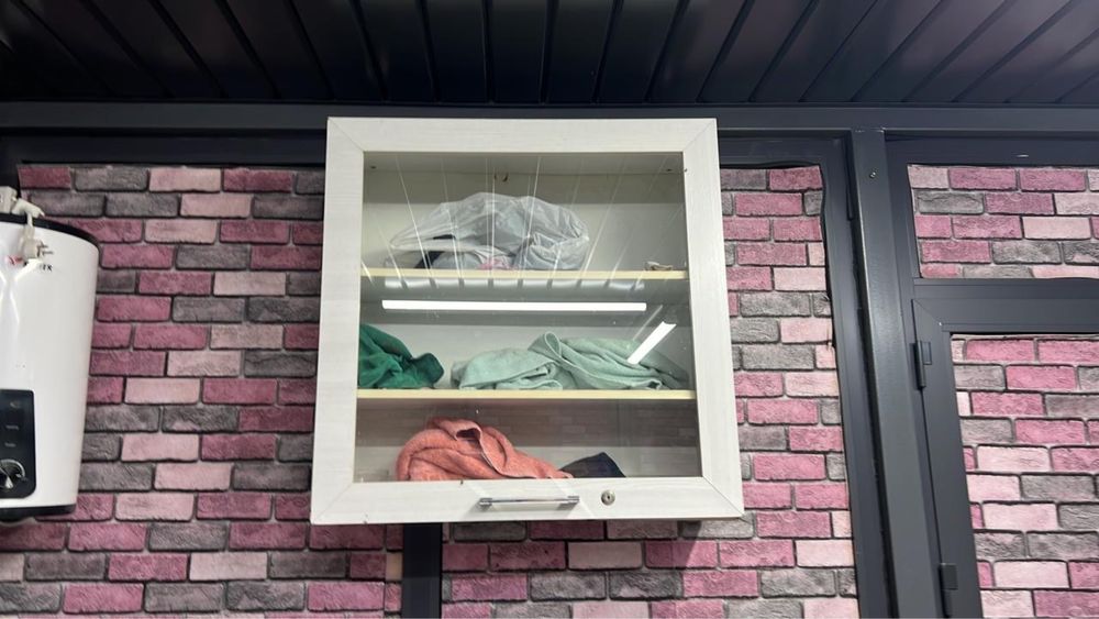 Шкафчик для салона