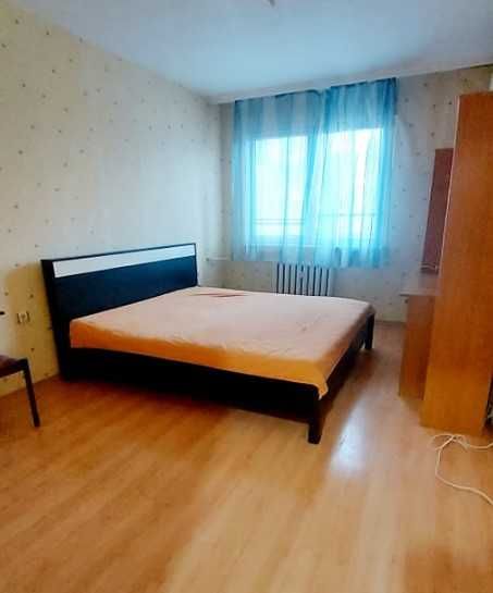 Дава се под наем Тристаен апартамент в Пловдив, Център - 74 кв.м за 209.1 € - Снимка #1