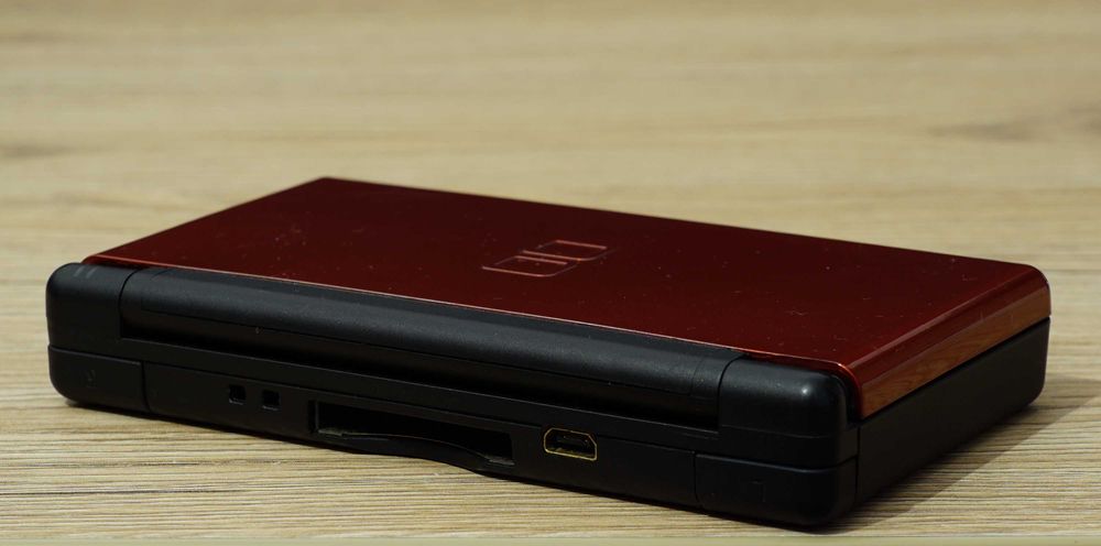 Consola portabila Nintendo DS lite + accesorii