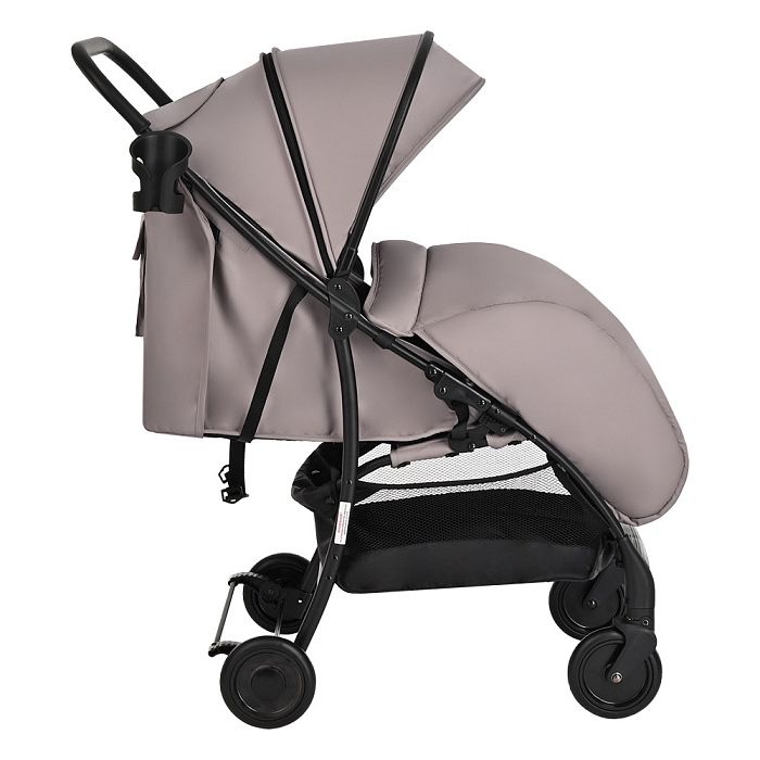 Продам прогулочную коляску