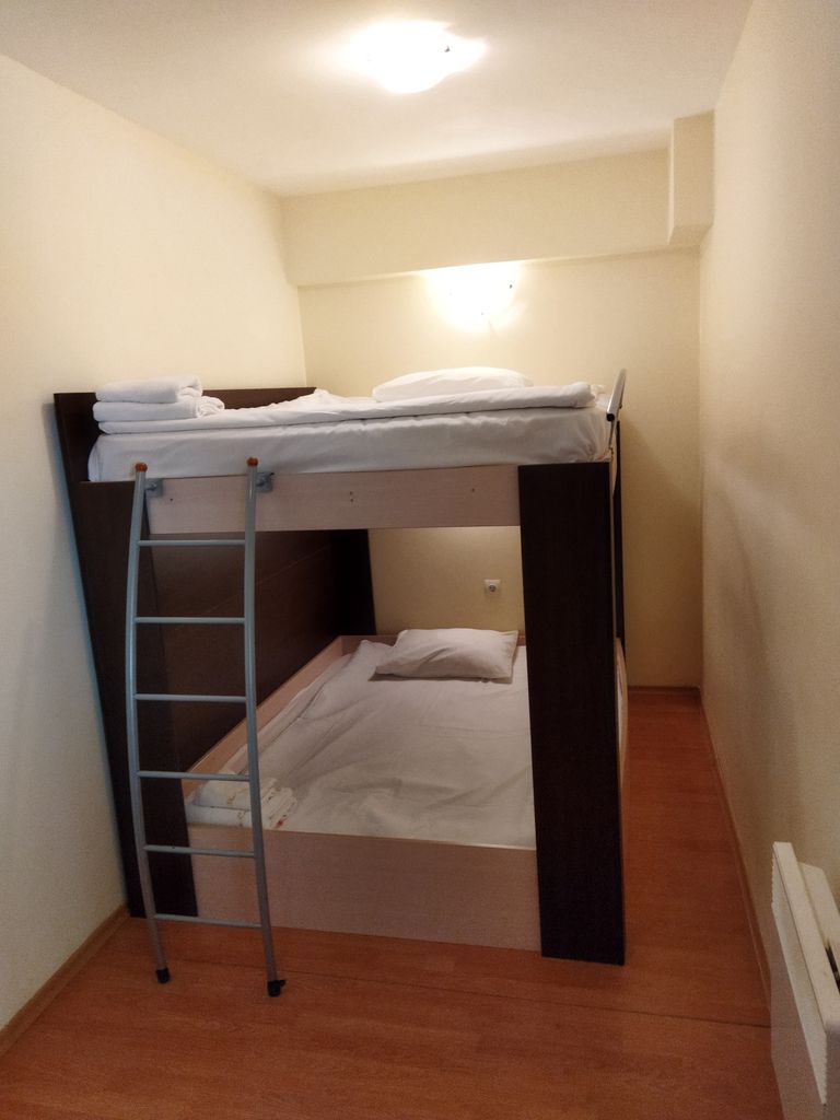 Продава се Тристаен апартамент в к.к. Пампорово - 89 кв.м за 663 €/кв.м - Снимка #8