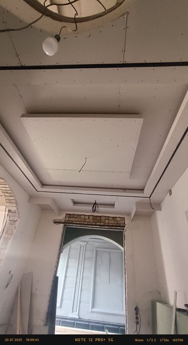 Гипсокартон пластик таркет ламинат пол брусчатка кафел ишларини килами