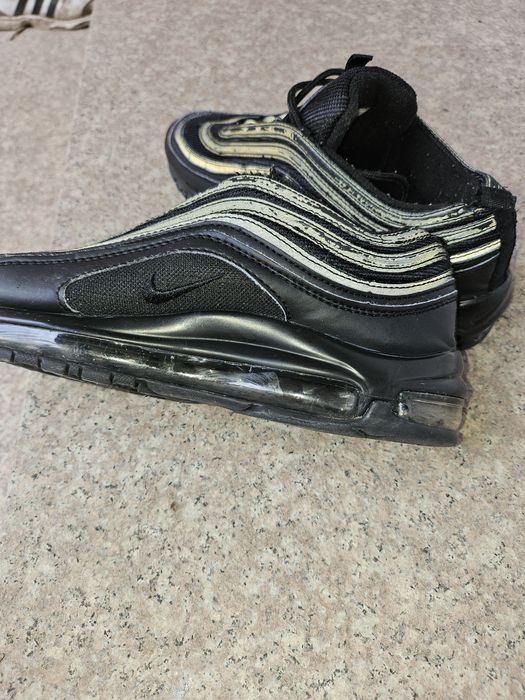 маратонки nike airmax 90 и Nike airmax 97