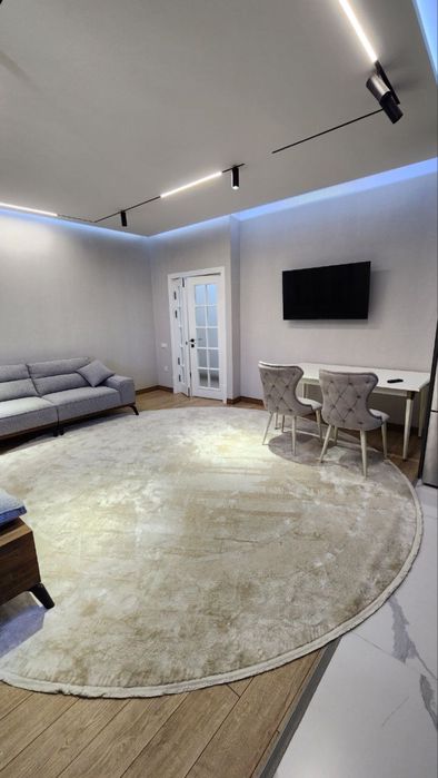 Аренда Яшнабад Хакимият 3/5/10 С мебелю техникой Срочна