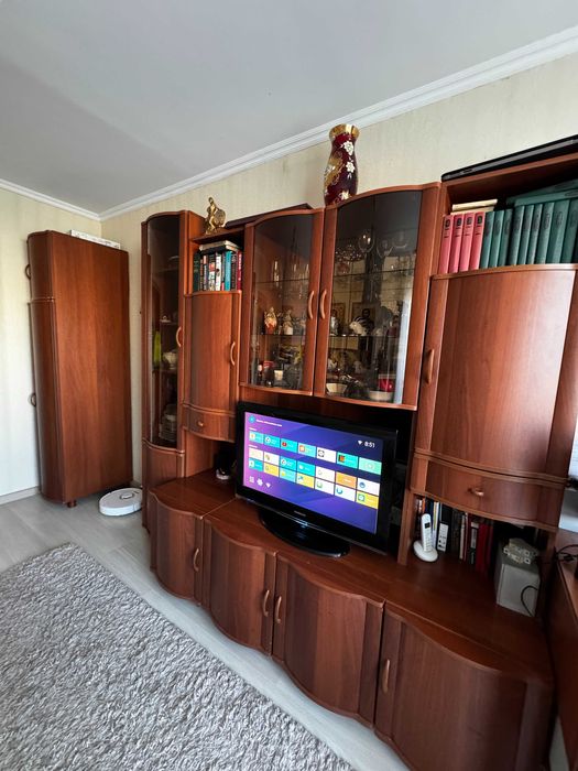 стенка в зал. В очень хорошем состоянии.