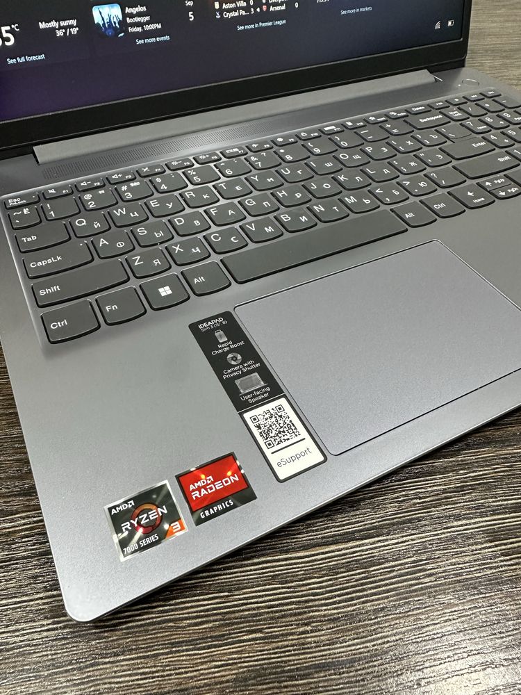 мощный 8-ядерный ноутбук Lenovo IdeaPad Slim 3, для графики и офиса