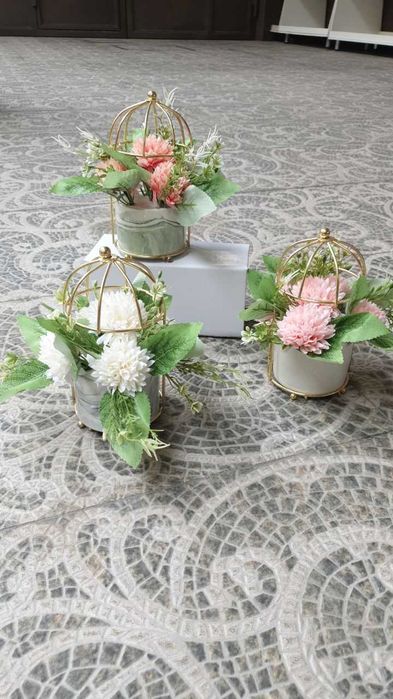 Gullar uchun Tuvaklar