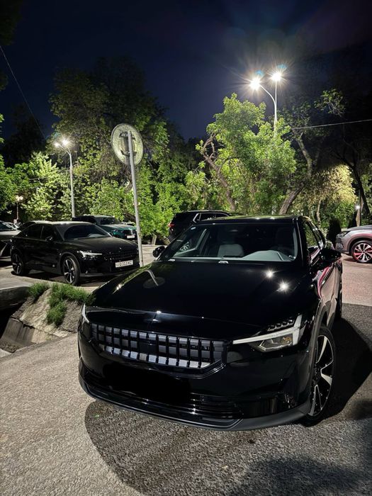 Polestar 2 Панорама