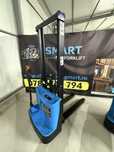 Transpaleta Electrica cu Catarg Liza 1.2