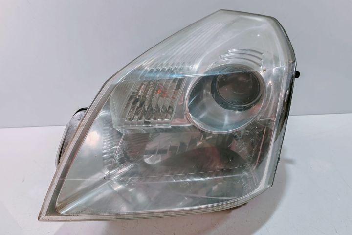 Far  Stanga  cu defect E139984 / 9985 Renault Vel Satis prima genera