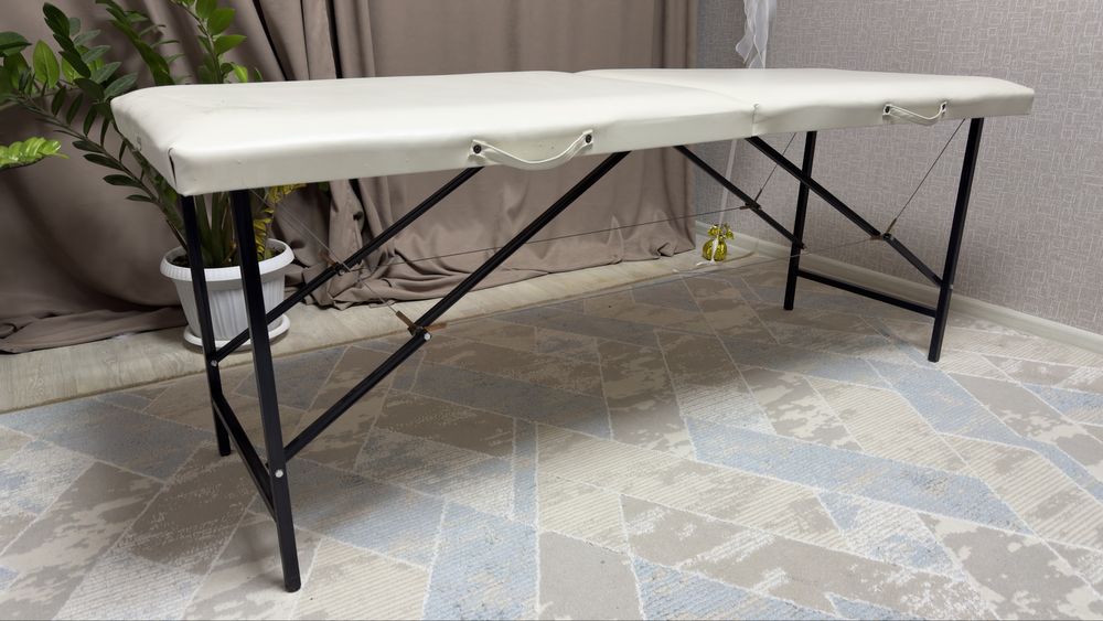 Продаю кушетку 25000тг