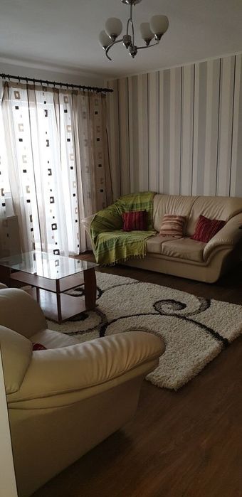 Inchiriez apartament in Targoviste, micro 4