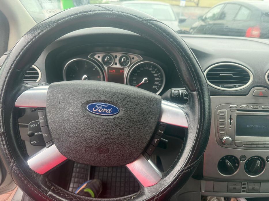 Vand ford focus 1.6 tdci econetic, negociabil