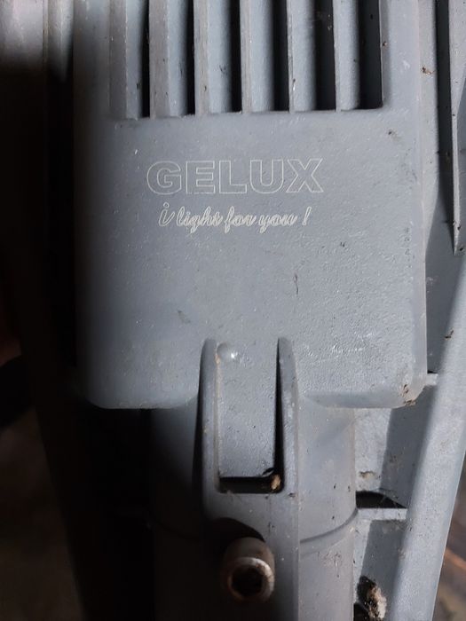 Lampi stradale cu brat