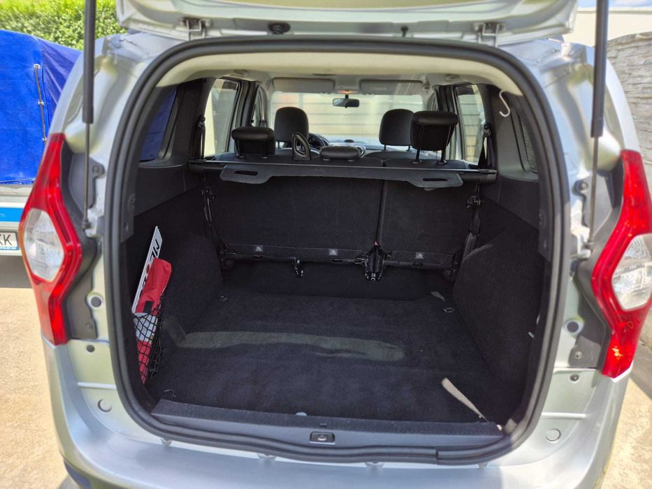 Dacia Lodgy 1.5 DCI, 110 cp, 6 trepte de viteză