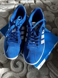 Adidas de dama marimea 39