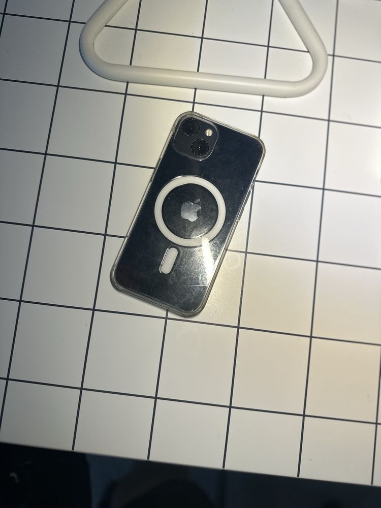 ТОРГ НЕ ИМЕЕТСЯ!!Iphone 13 с magsafe и airpods