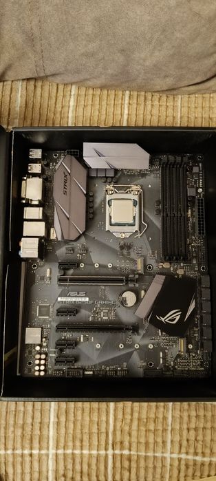 Rog strix b 250 f gaming + i5 6500